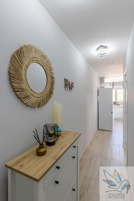 Wonderful Studio Apartment On The Beachfront Беналмадена Екстериор снимка