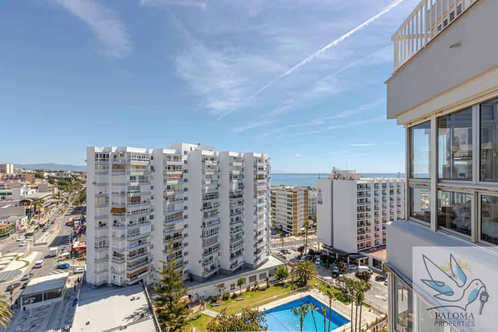 Wonderful Studio Apartment On The Beachfront Беналмадена Екстериор снимка